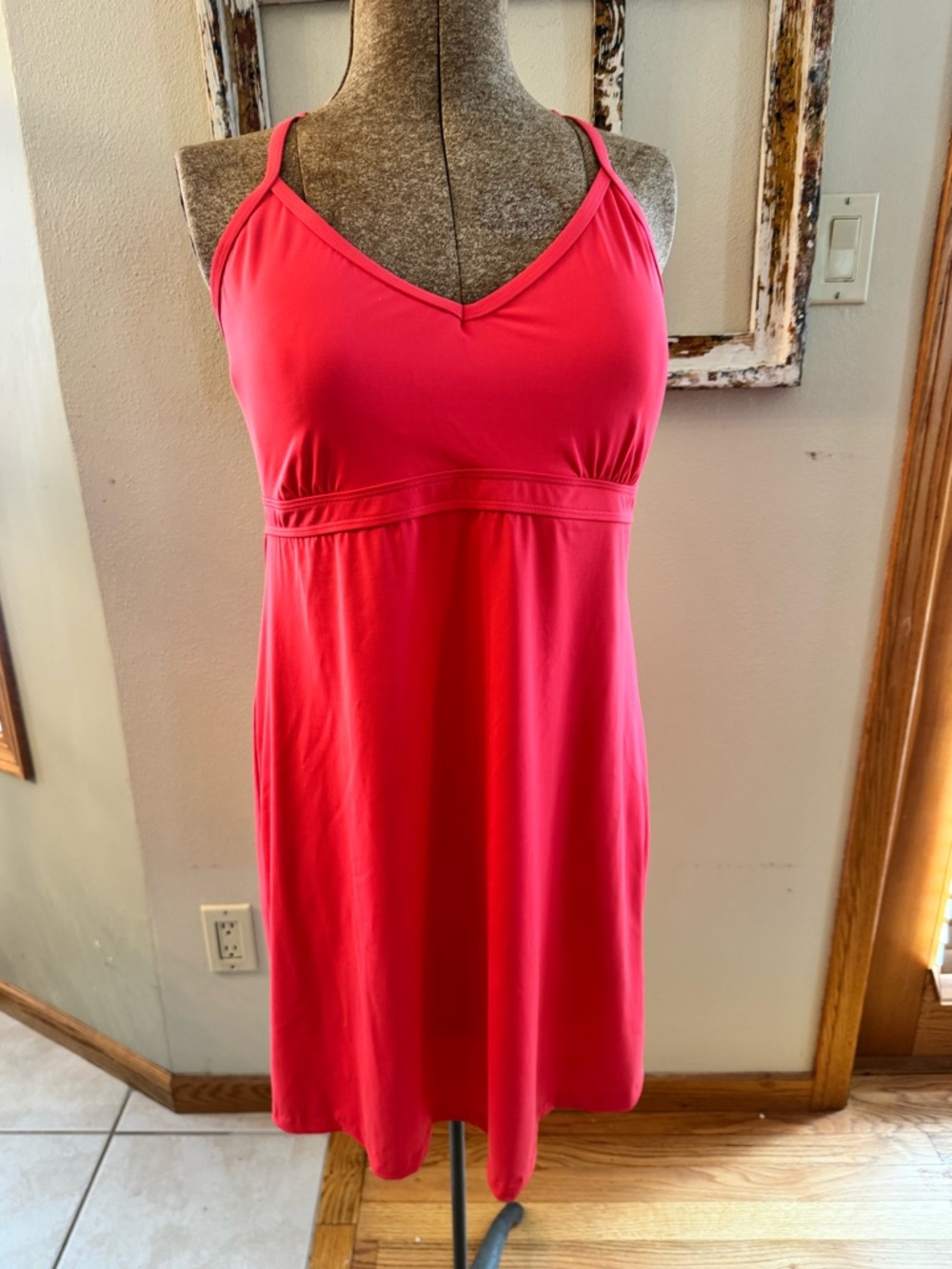 Athleta Women's Shorebreak
Activewear Dress Striped
Racerback
